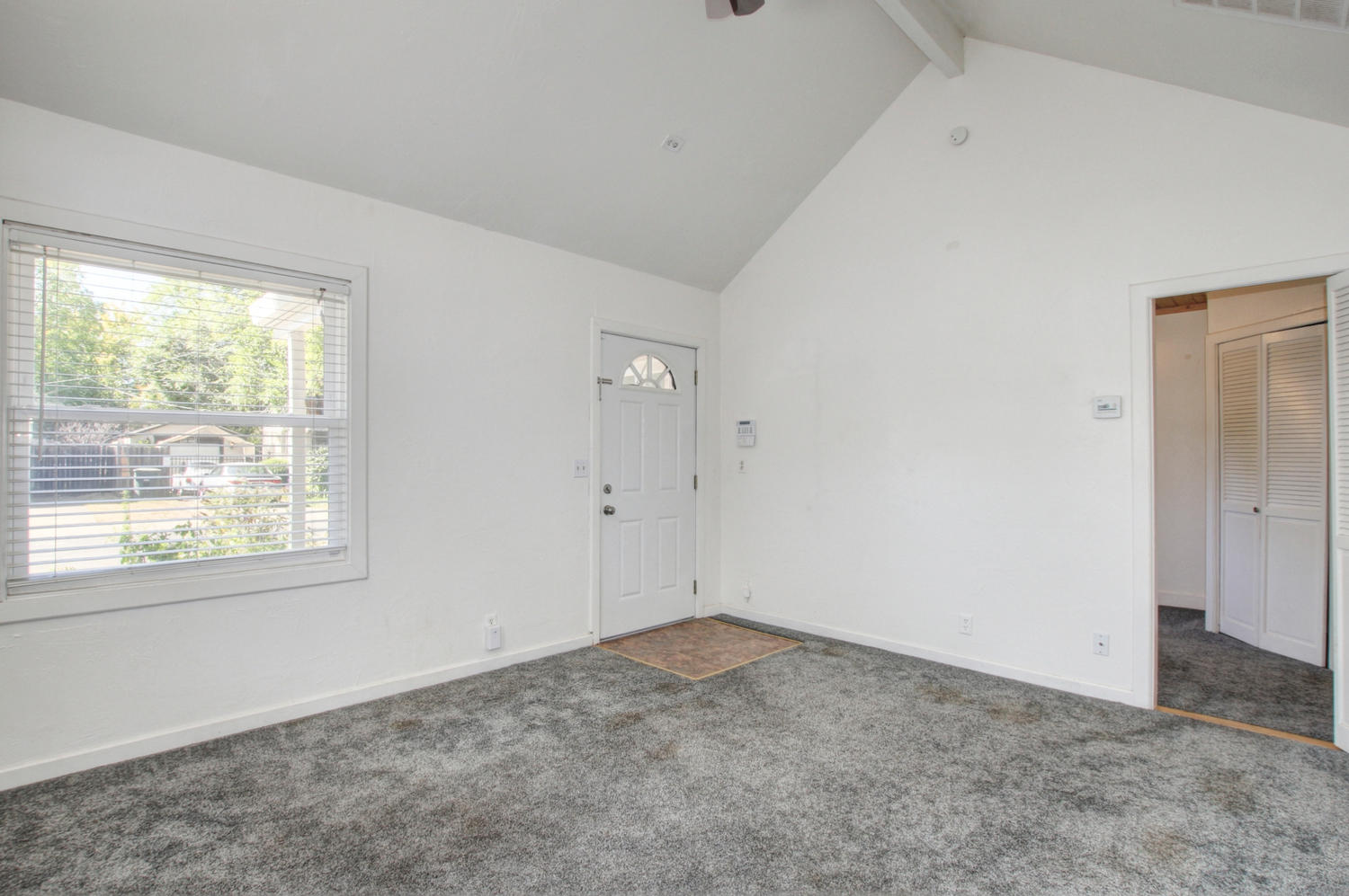 Dunnigan Realtors Tahoe Park 2 Bedrooms, Single Family Home, Sold Listings, 15th Ave, 2 Bathrooms, Listing ID 1103, Sacramento, Sacramento, California, United States, 95820,