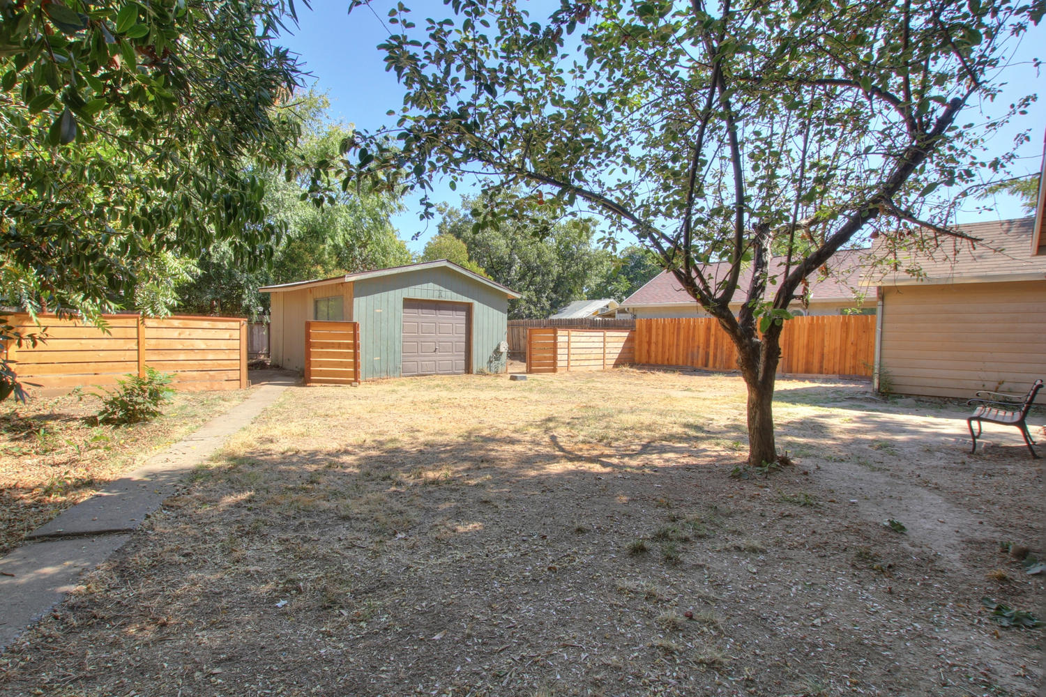 Dunnigan Realtors Tahoe Park 2 Bedrooms, Single Family Home, Sold Listings, 15th Ave, 2 Bathrooms, Listing ID 1103, Sacramento, Sacramento, California, United States, 95820,