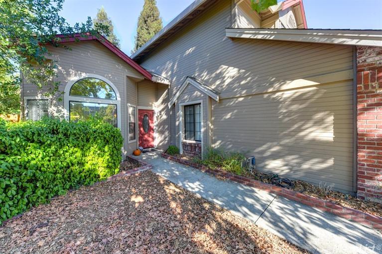 Dunnigan Realtors Folsom 3 Bedrooms, Single Family Home, Sold Listings, Chesterfield Way,, 2 Bathrooms, Listing ID 1113, Folsom, Sacramento, California, United States, 95630,