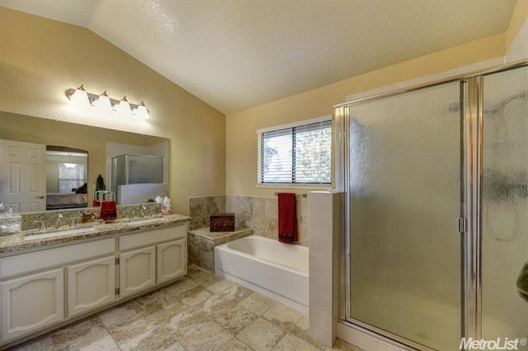 Dunnigan Realtors Folsom 3 Bedrooms, Single Family Home, Sold Listings, Chesterfield Way,, 2 Bathrooms, Listing ID 1113, Folsom, Sacramento, California, United States, 95630,