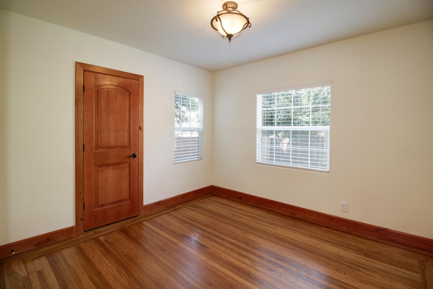 Dunnigan Realtors East Sac 3 Bedrooms, Single Family Home, Sold Listings, 36th, 2 Bathrooms, Listing ID 1119, Sacramento, Sacramento, California, United States, 95816,