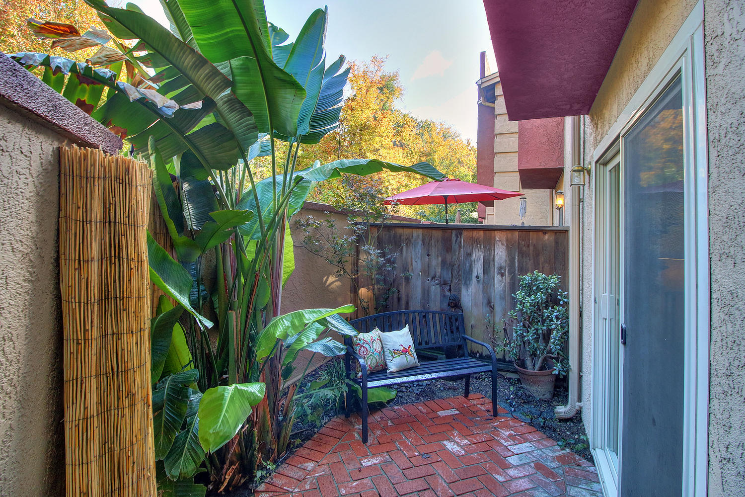 Dunnigan Realtors Downtown 3 Bedrooms, Condominium, Select, Q Street, 2 Bathrooms, Listing ID 1145, Sacramento, Sacramento, California, United States, 95811,