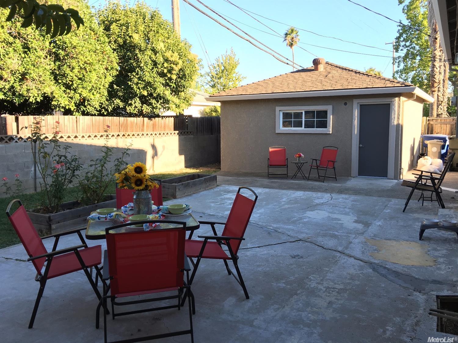 Dunnigan Realtors 3 Bedrooms, Single Family Home, Sold Listings, 71st Street, 1 Bathrooms, Listing ID 1147, Sacramento, Sacramento, California, United States, 95820,