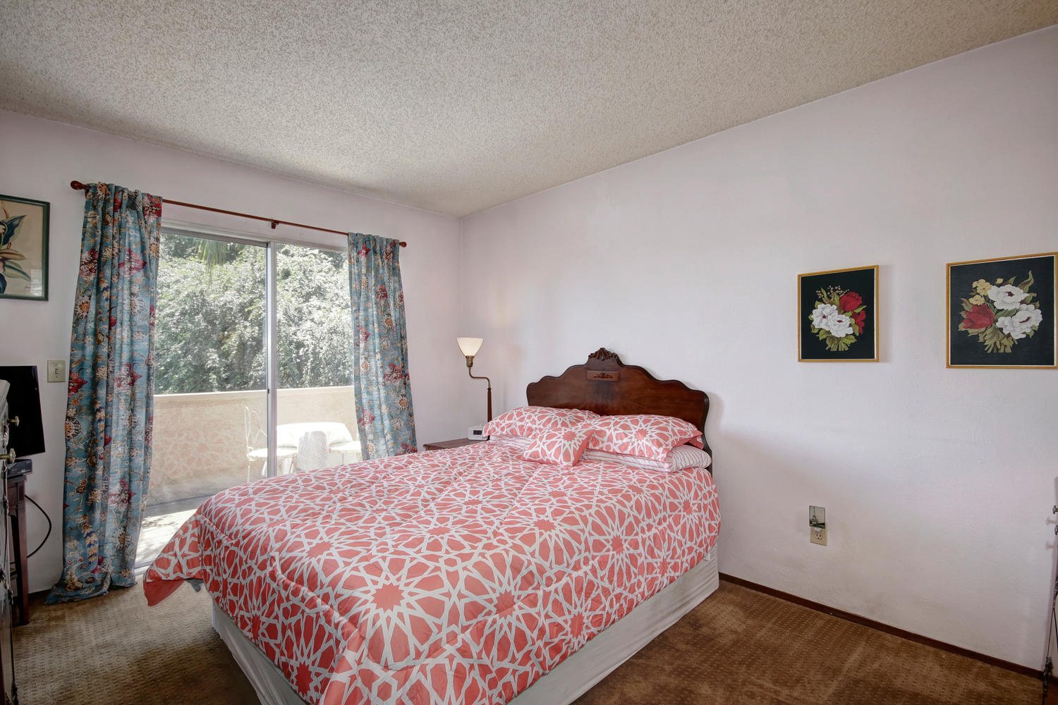 Dunnigan Realtors Downtown 3 Bedrooms, Condominium, Sold Listings, Q Street, 2 Bathrooms, Listing ID 1159, Sacramento, Sacramento, California, United States, 95811,