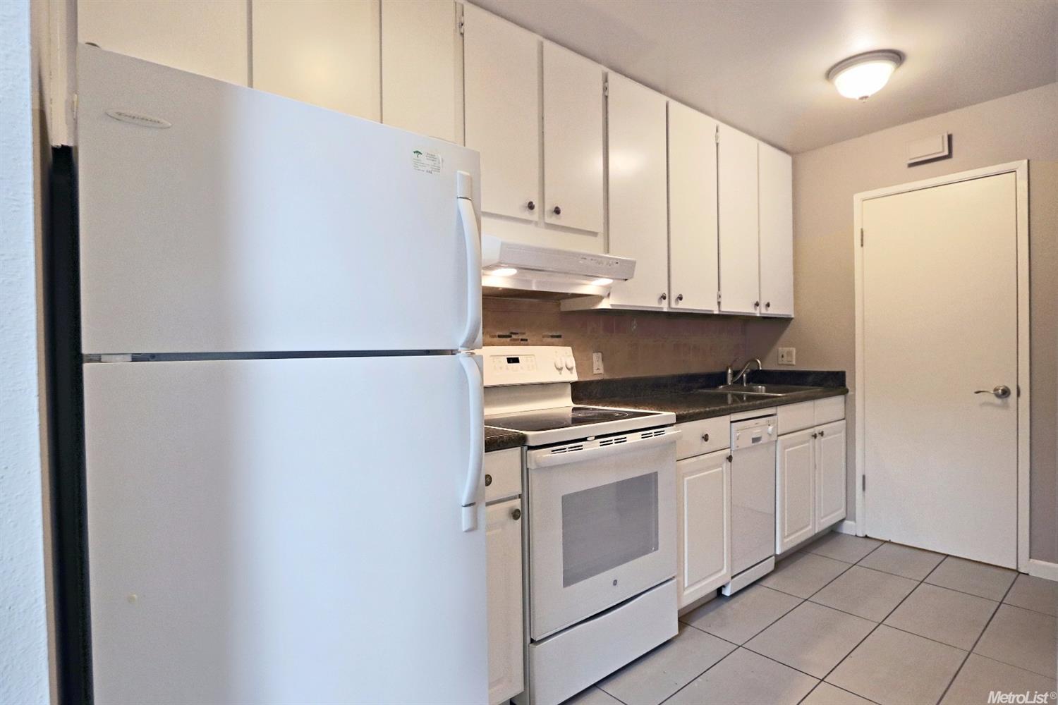 Dunnigan Realtors 1 Bedrooms, Condominium, Sold Listings, Woodside Sierra Ln, 1 Bathrooms, Listing ID 1166, CA, California, United States, 95825,