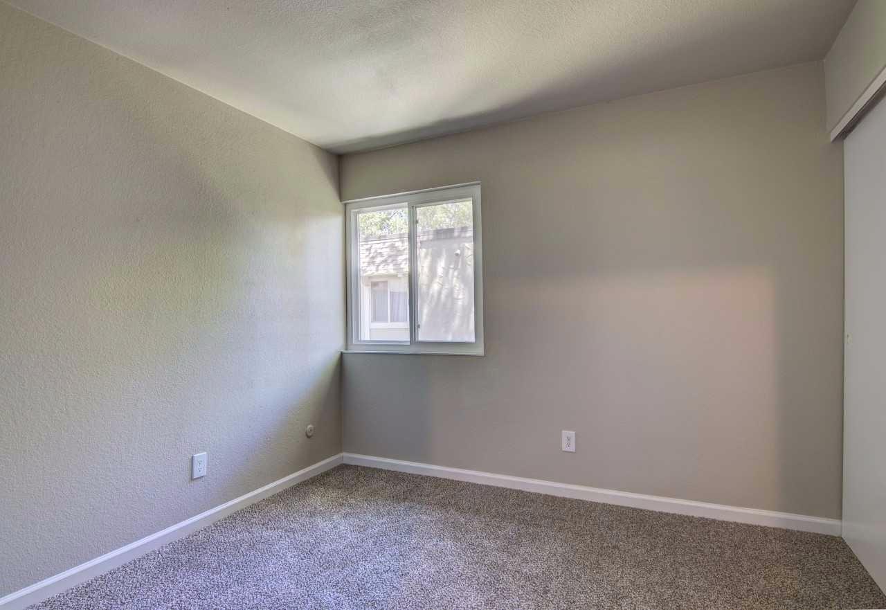 Dunnigan Realtors 3 Bedrooms, Condominium, Sold Listings, Salmon Falls Dr, 2 Bathrooms, Listing ID 1167, Sacramento, Sacramento, California, United States, 95826,