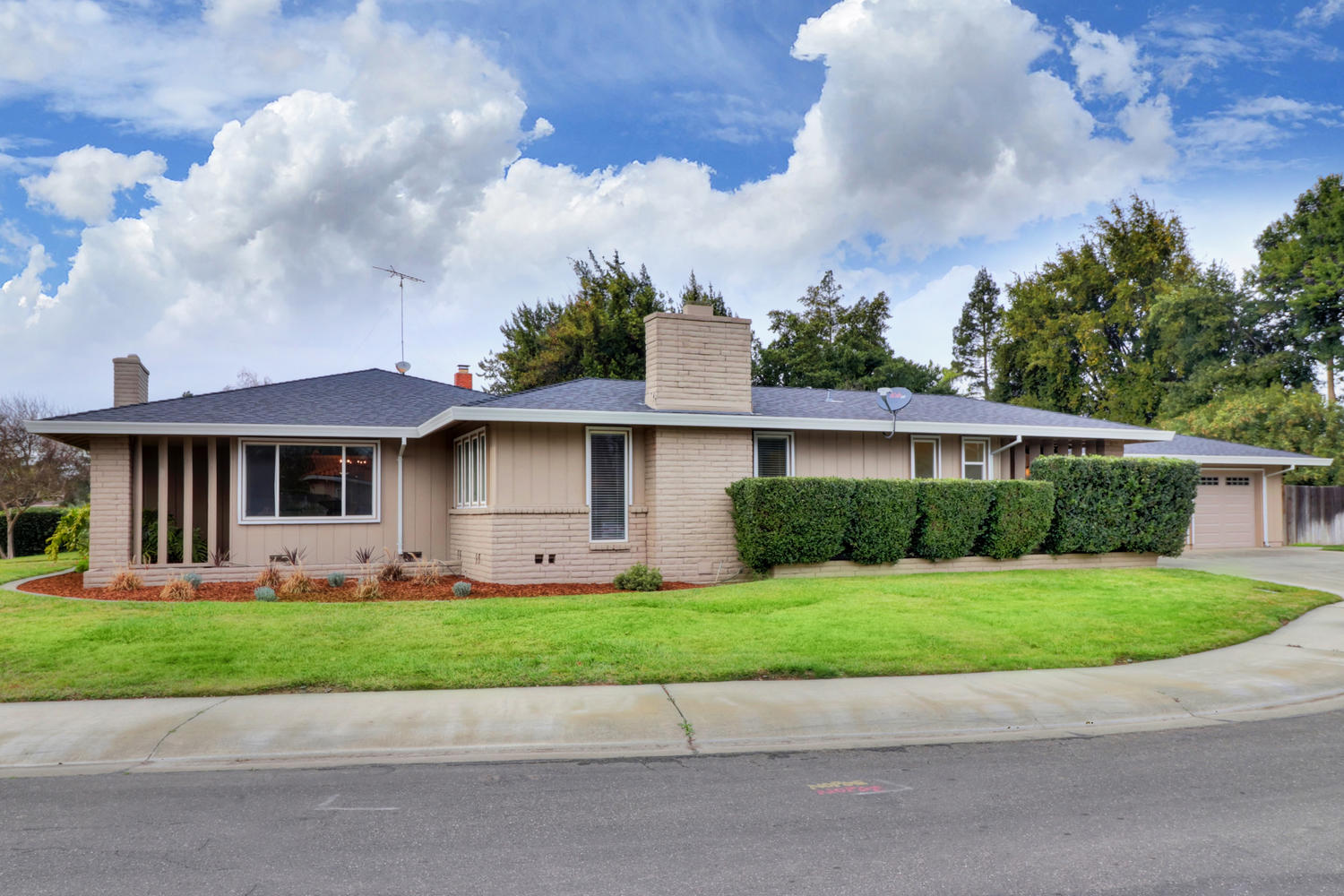 Dunnigan Realtors 404 Baylor Dr,Woodland,California,United States 95695,4 Bedrooms Bedrooms,2 BathroomsBathrooms,Single Family Home,Baylor Dr,1188