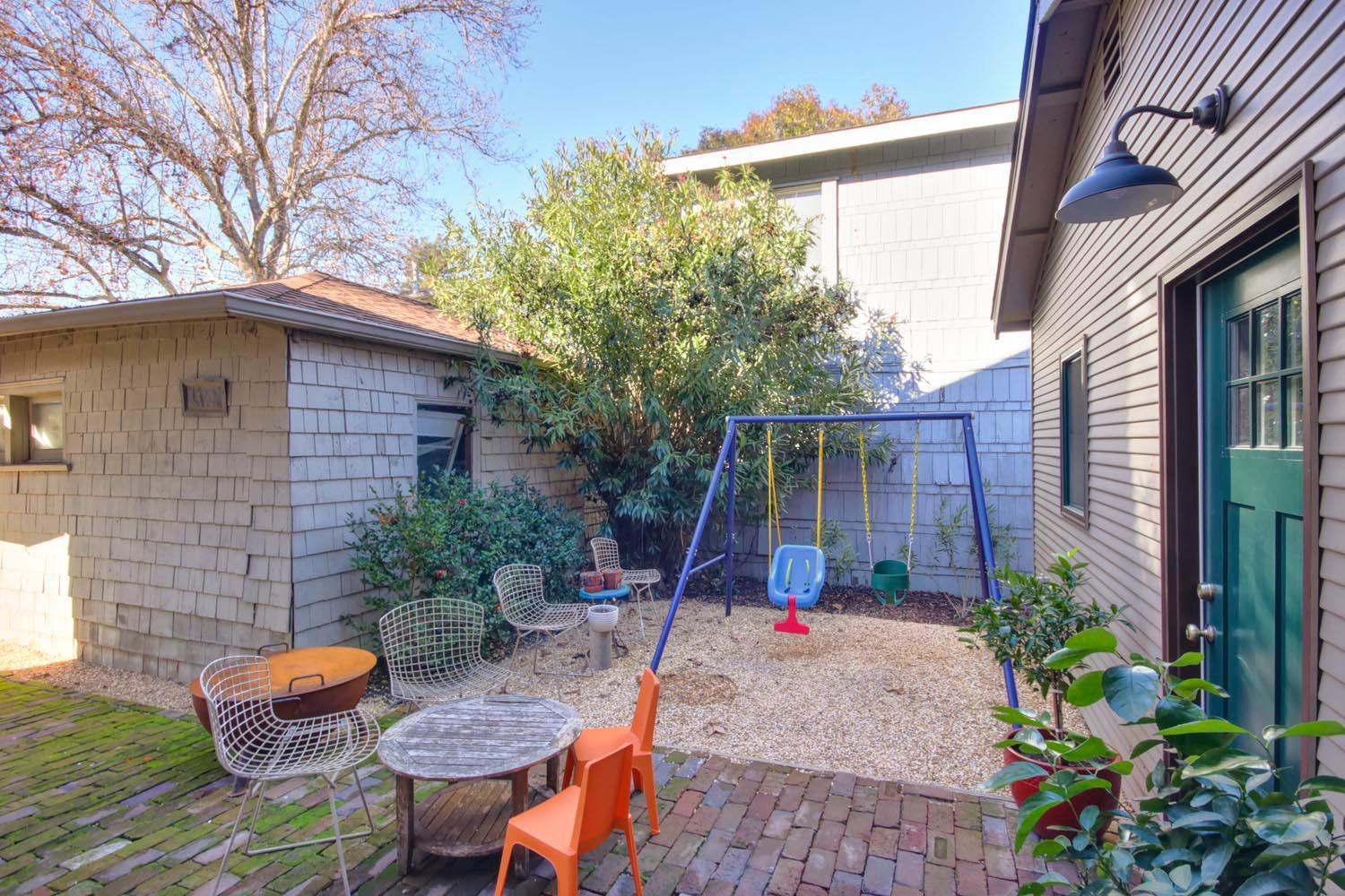 Dunnigan Realtors Curtis Park 2930 23rd Street, Sacramento, California, United States 95818, 4 Bedrooms Bedrooms, ,2 Bathrooms Bathrooms,Single Family Home,Sold Listings,23rd Street,1215