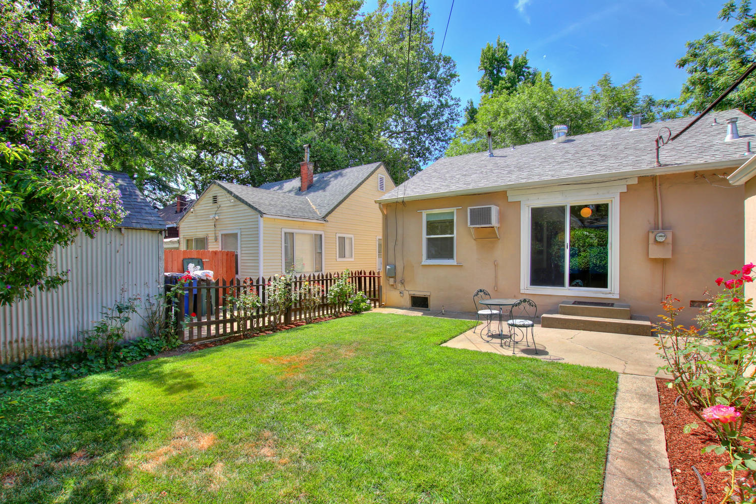 Dunnigan Realtors, East Sac, 3558 D Street, Sacramento, California, United States 95816, 2 Bedrooms Bedrooms, ,1 BathroomBathrooms,Single Family Home,Active Listings,D Street,1228