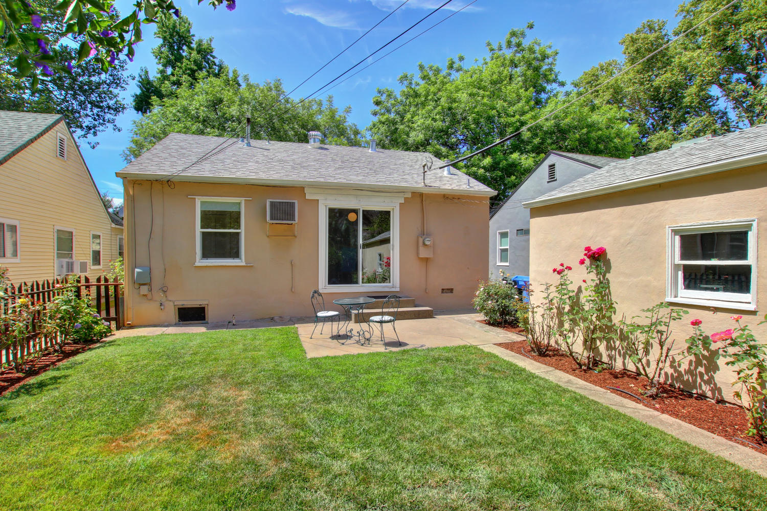 Dunnigan Realtors, East Sac, 3558 D Street, Sacramento, California, United States 95816, 2 Bedrooms Bedrooms, ,1 BathroomBathrooms,Single Family Home,Active Listings,D Street,1228