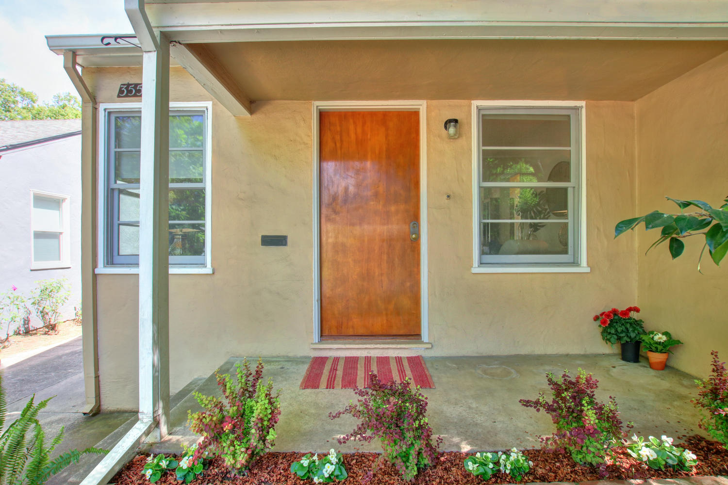 Dunnigan Realtors, East Sac, 3558 D Street, Sacramento, California, United States 95816, 2 Bedrooms Bedrooms, ,1 BathroomBathrooms,Single Family Home,Active Listings,D Street,1228