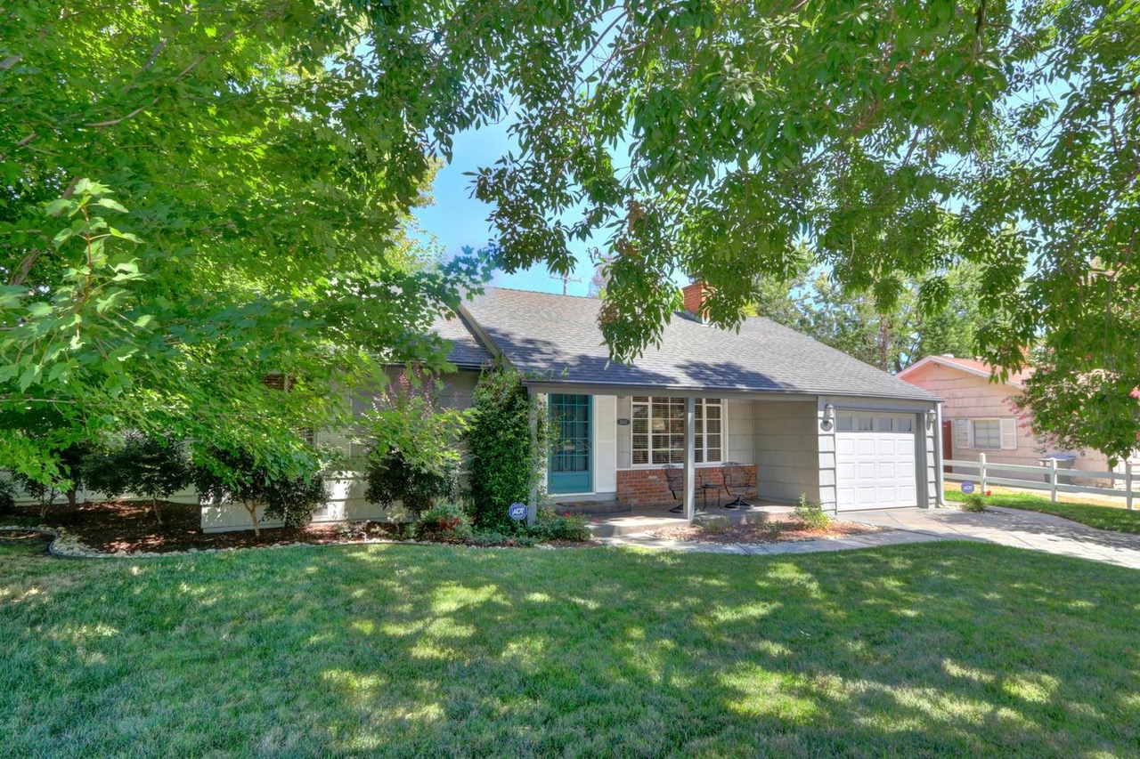 Dunnigan Realtors, 3007 Merrywood Drive, Sacramento, Sacramento, California, United States 95825, 2 Bedrooms Bedrooms, ,1 BathroomBathrooms,Single Family Home,Sold Listings,Merrywood Drive,1264