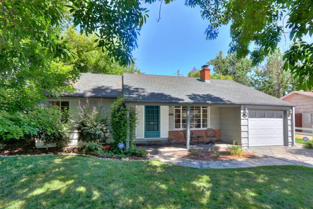 Dunnigan Realtors, 3007 Merrywood Drive, Sacramento, Sacramento, California, United States 95825, 2 Bedrooms Bedrooms, ,1 BathroomBathrooms,Single Family Home,Sold Listings,Merrywood Drive,1264