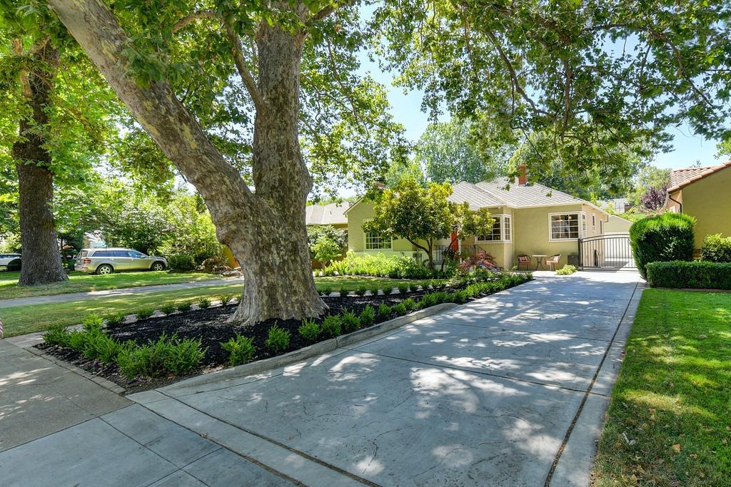 Dunnigan Realtors, Land Park, 2710 Land Park Dr, Sacramento, Sacramento, California, United States 95818, 3 Bedrooms Bedrooms, ,1 BathroomBathrooms,Single Family Home,Sold Listings,Land Park Dr,1267