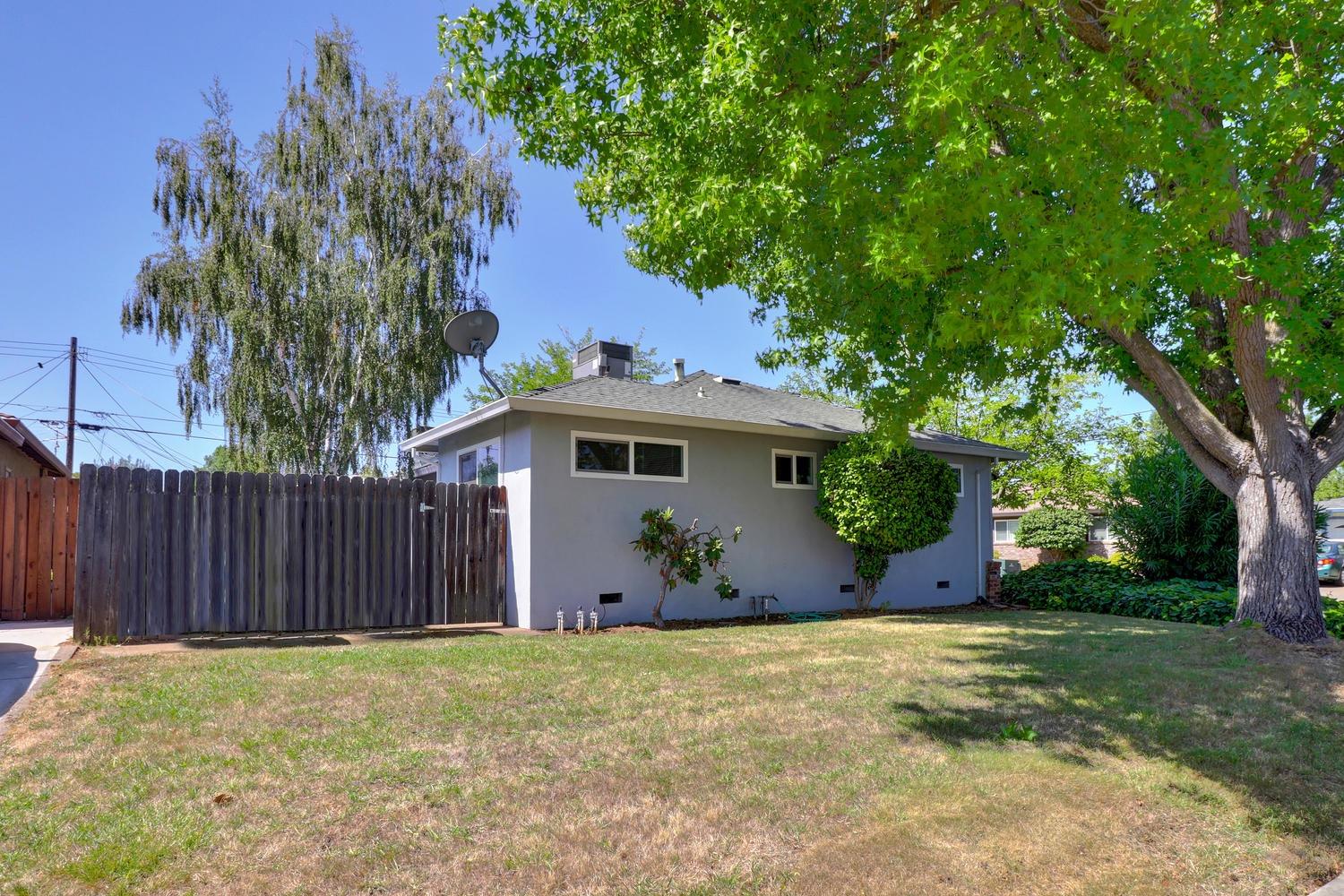 Dunnigan Realtors, 181-185 Brady Ct, Sacramento, Sacramento, California, United States 95820, 3 Bedrooms Bedrooms, ,2 BathroomsBathrooms,Single Family Home,Sold Listings,Brady Ct,1270