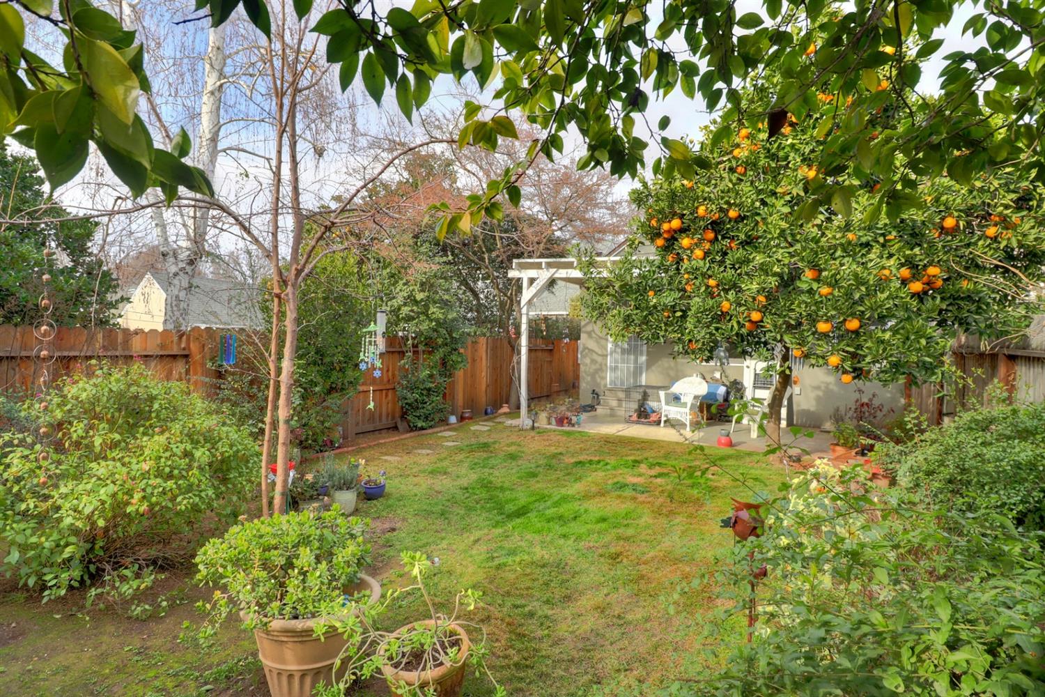 Land Park, Dunnigan Realtors, 1990-2000 7th Ave, Sacramento, Sacramento, California, United States 95818, 3 Bedrooms Bedrooms, ,2 BathroomsBathrooms,Single Family Home,Sold Listings,7th Ave,1276