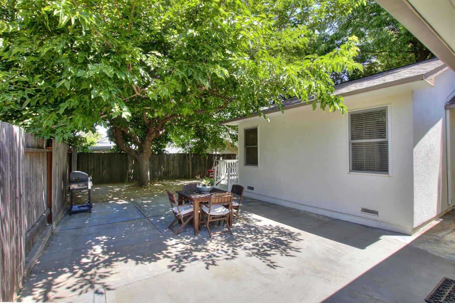 Dunnigan Realtors, Elmhurst,  5309 T Street, Sacramento, Sacramento, California, United States 95819, 3 Bedrooms Bedrooms, ,2 BathroomsBathrooms,Single Family Home,Active Listings,T Street,1289