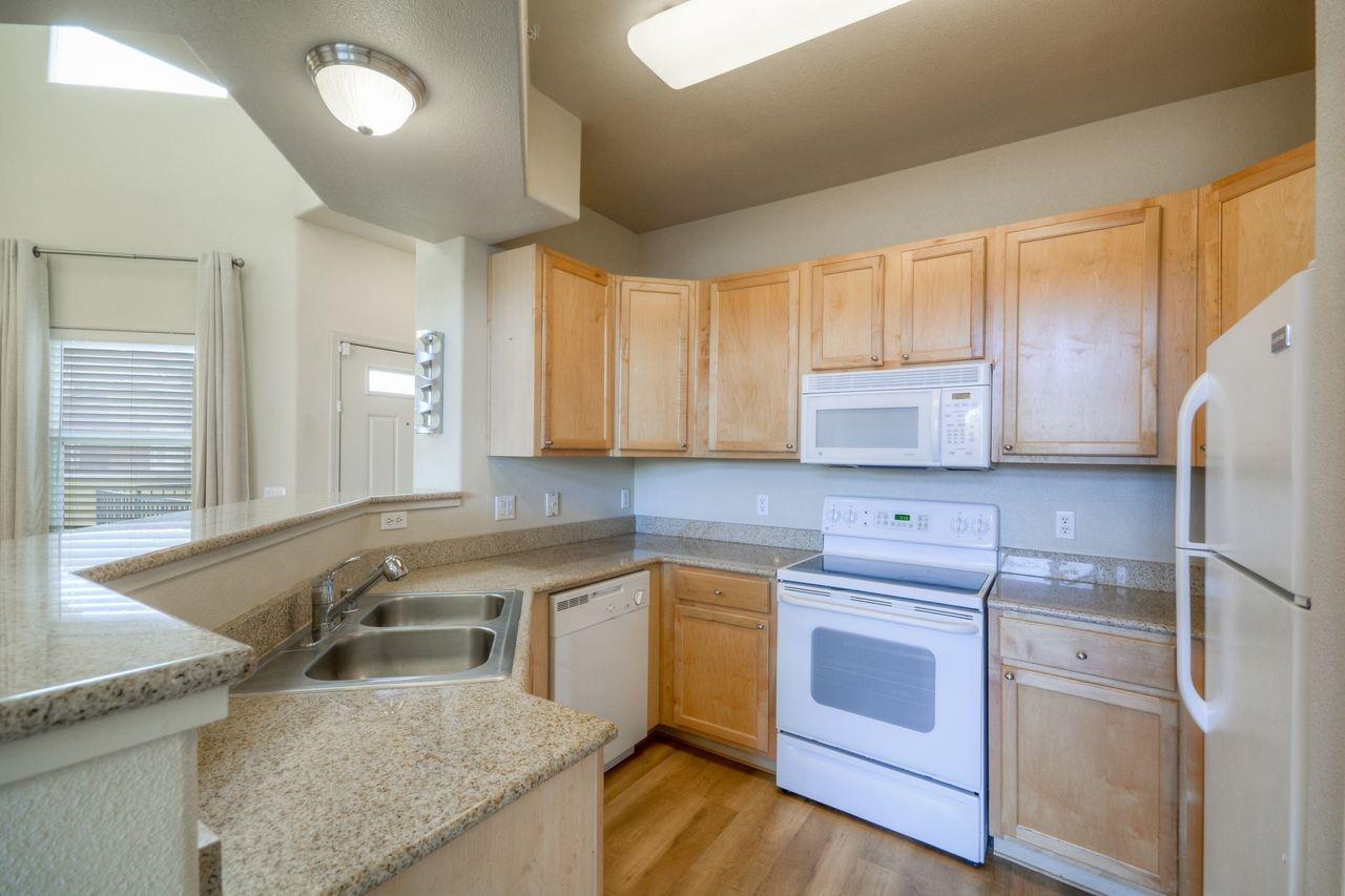 Dunnigan Realtors, 1900 Danbrook, Sacramento, Sacramento, California, United States 95835, 2 Bedrooms Bedrooms, ,2 BathroomsBathrooms,Condominium,Sold Listings,Danbrook,-2,1296