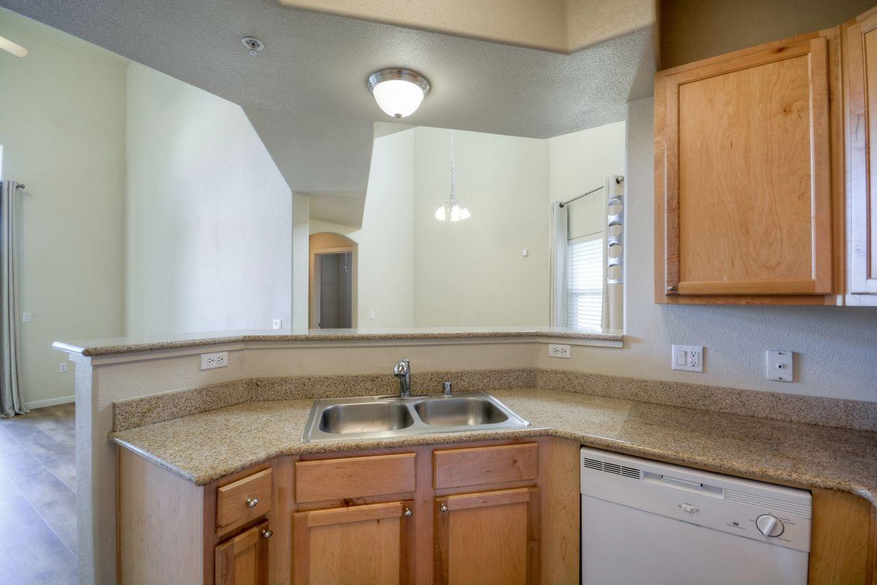 Dunnigan Realtors, 1900 Danbrook, Sacramento, Sacramento, California, United States 95835, 2 Bedrooms Bedrooms, ,2 BathroomsBathrooms,Condominium,Sold Listings,Danbrook,-2,1296