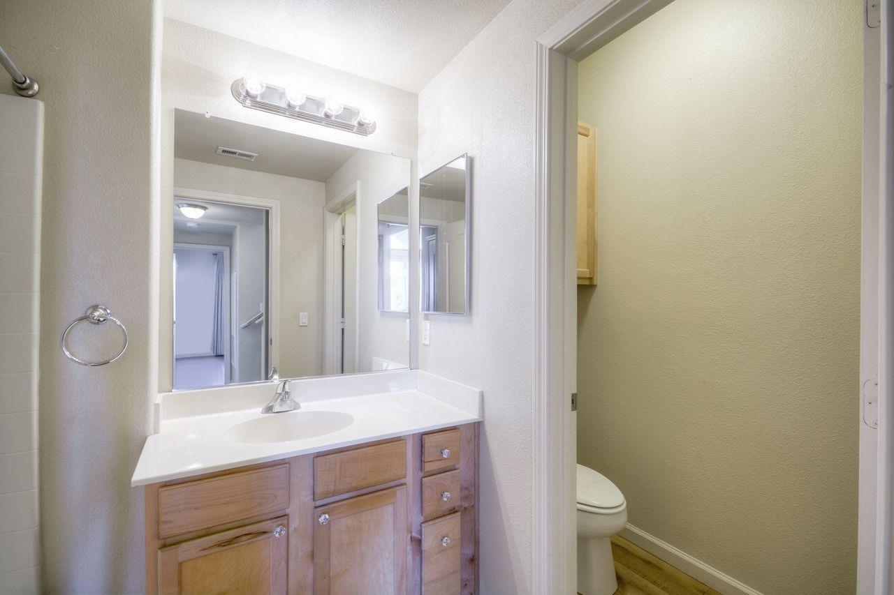 Dunnigan Realtors, 1900 Danbrook, Sacramento, Sacramento, California, United States 95835, 2 Bedrooms Bedrooms, ,2 BathroomsBathrooms,Condominium,Sold Listings,Danbrook,-2,1296