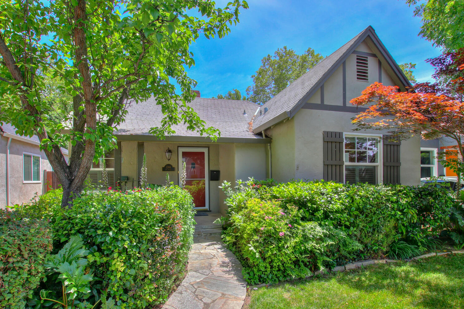 Dunnigan, Realtors, East Sac, 3566 D St, Sacramento, California, United States 95816, 2 Bedrooms Bedrooms, ,1 BathroomBathrooms,Single Family Home,Active Listings,D St,1312