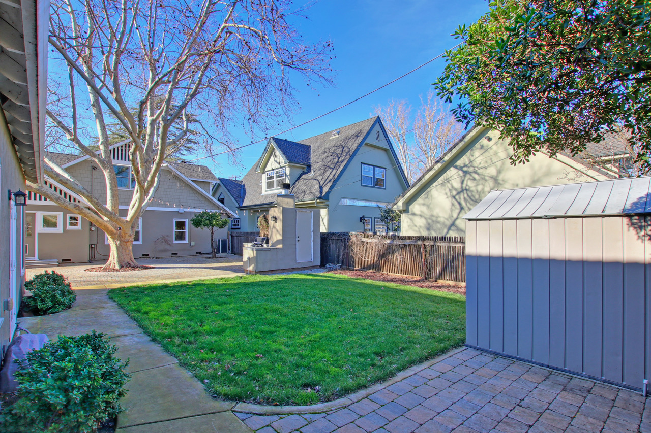 Dunnigan Realtors, East Sac, 409 41st St, Sacramento, California, United States 95819, 4 Bedrooms Bedrooms, ,3 BathroomsBathrooms,Single Family Home,Active Listings,41st St,1319