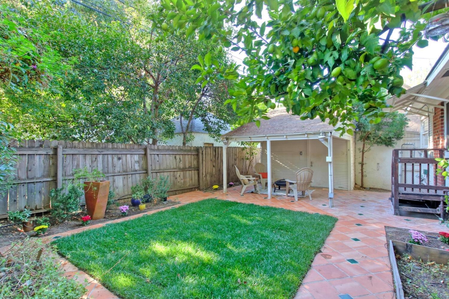 Dunnigan Realtors, East Sac, 3528 D St, Sacramento, California, United States 95816, 2 Bedrooms Bedrooms, ,1 BathroomBathrooms,Single Family Home,Active Listings,D St,1327