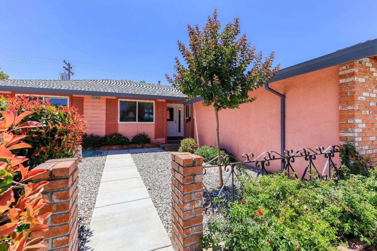 Dunnigan Realtors, College Glen, 8656 Merribrook Dr, Sacramento, California, United States 95826, 3 Bedrooms Bedrooms, ,2 BathroomsBathrooms,Single Family Home,Active Listings,Merribrook Dr,1341