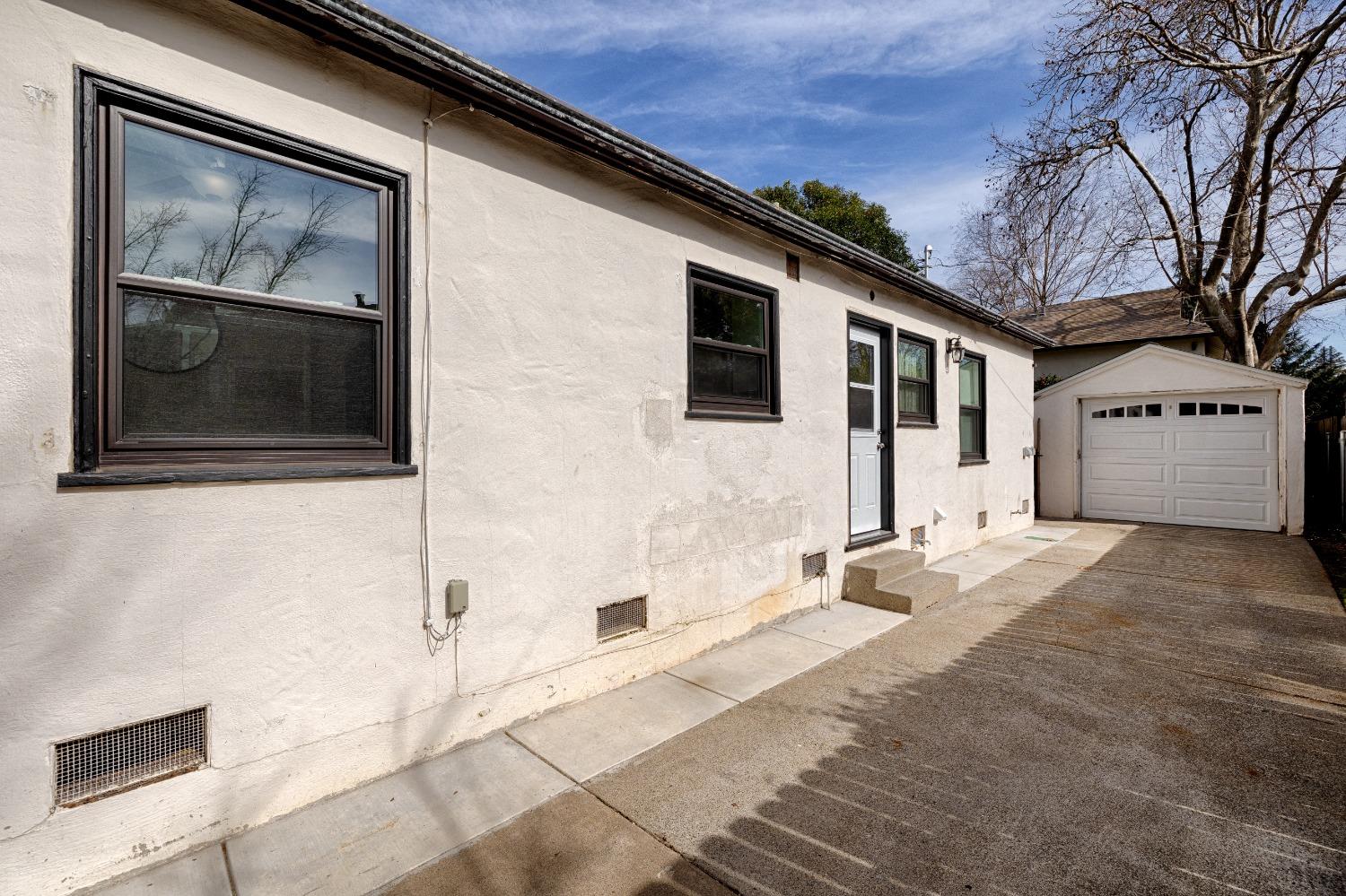 East Sac, Dunnigan Realtors, 317 41st Street, Sacramento, California, United States 95819, 2 Bedrooms Bedrooms, ,1 Bathroom Bathrooms, Single Family Home, Sold Listings,41st Street,1352