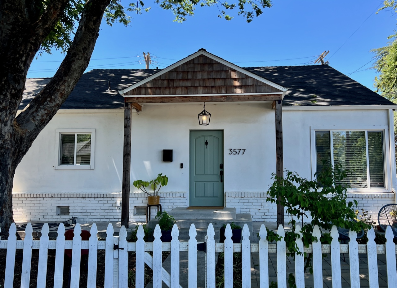 Dunnigan Realtors, 3577 D Street, Sacramento, California, United States 95816, 4 Bedrooms Bedrooms, ,3 BathroomsBathrooms,Single Family Home,Sold Listings,D Street,1355