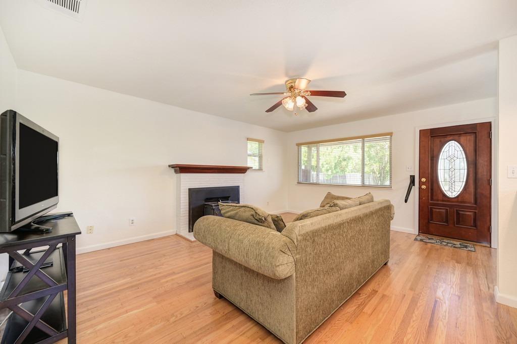 Dunnigan Realtors, East Sac,  4124 F Street, Sacramento, California, United States 95819, 3 Bedrooms Bedrooms, ,2 BathroomsBathrooms,Single Family Home,Sold Listings,F Street,1357