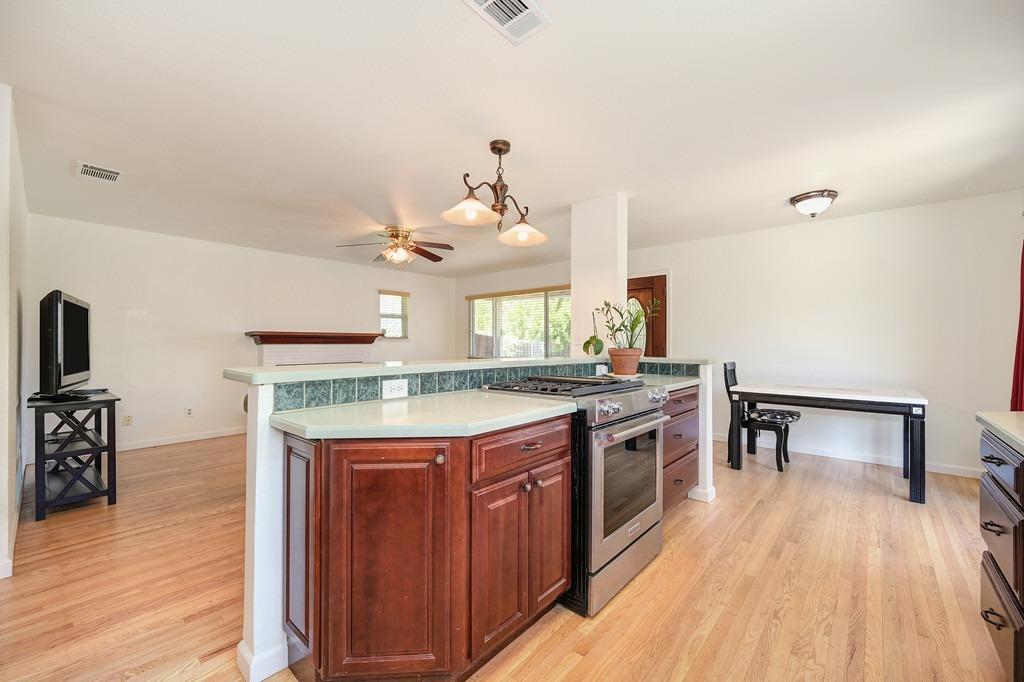 Dunnigan Realtors, East Sac,  4124 F Street, Sacramento, California, United States 95819, 3 Bedrooms Bedrooms, ,2 BathroomsBathrooms,Single Family Home,Sold Listings,F Street,1357