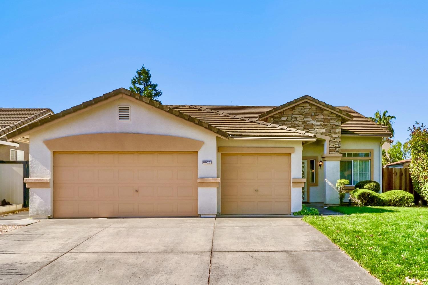 Dunnigan Realtors, Elk Grove,  8622 Shasta Lily Dr, Elk Grove, California, United States 95624, 4 Bedrooms Bedrooms, ,2 BathroomsBathrooms,Single Family Home,Active Listings,Shasta Lily Dr,1360