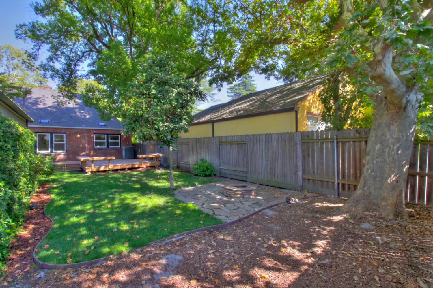 Dunnigan Realtors, Curtis Park, 3068 24th St, Sacramento, California, United States 95818, 3 Bedrooms Bedrooms, ,1 BathroomBathrooms,Single Family Home,Active Listings,24th St,1361