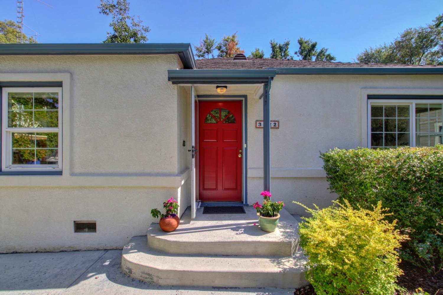 East Sac Dunnigan Realtors,  3522 D St, Sacramento, California, United States 95816, 2 Bedrooms Bedrooms, ,1 BathroomBathrooms,Single Family Home,Active Listings,D St,1362