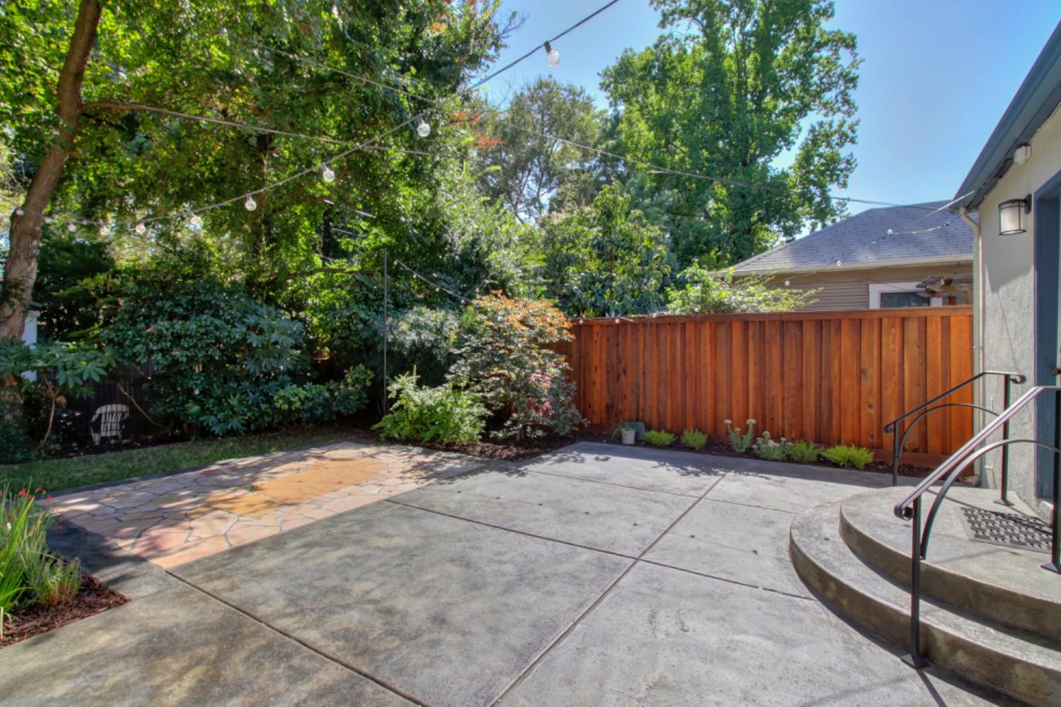 East Sac Dunnigan Realtors,  3522 D St, Sacramento, California, United States 95816, 2 Bedrooms Bedrooms, ,1 BathroomBathrooms,Single Family Home,Active Listings,D St,1362