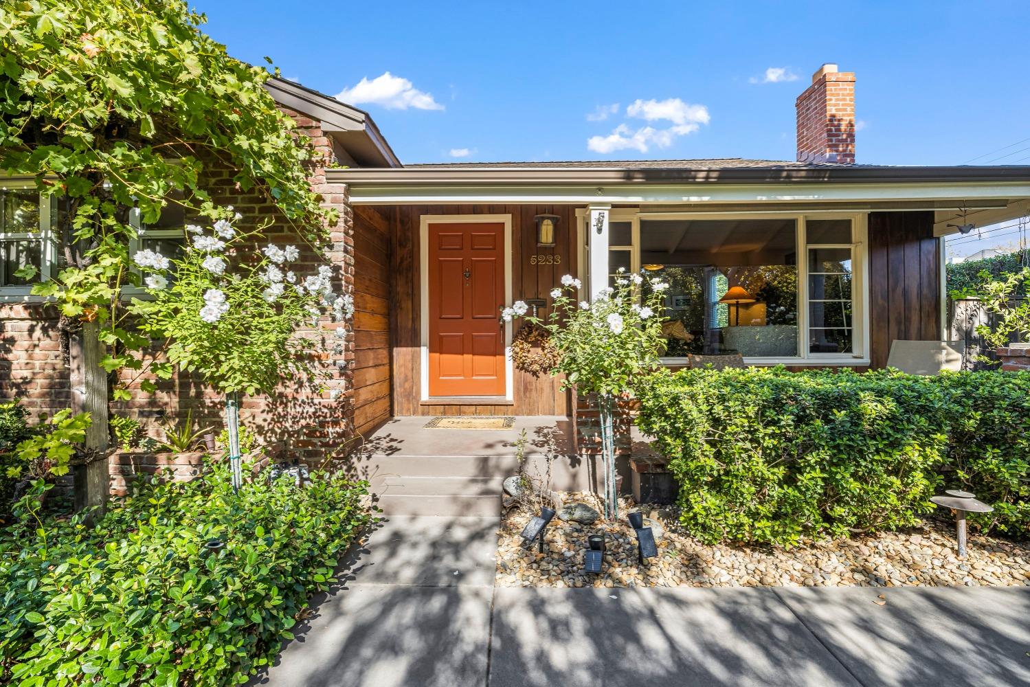 Dunnigan Realtors, East Sac, 5233 Dover Ave, Sacramento, California, United States 95819, 3 Bedrooms Bedrooms, ,2 BathroomsBathrooms,Single Family Home,Sold Listings,Dover Ave,1364