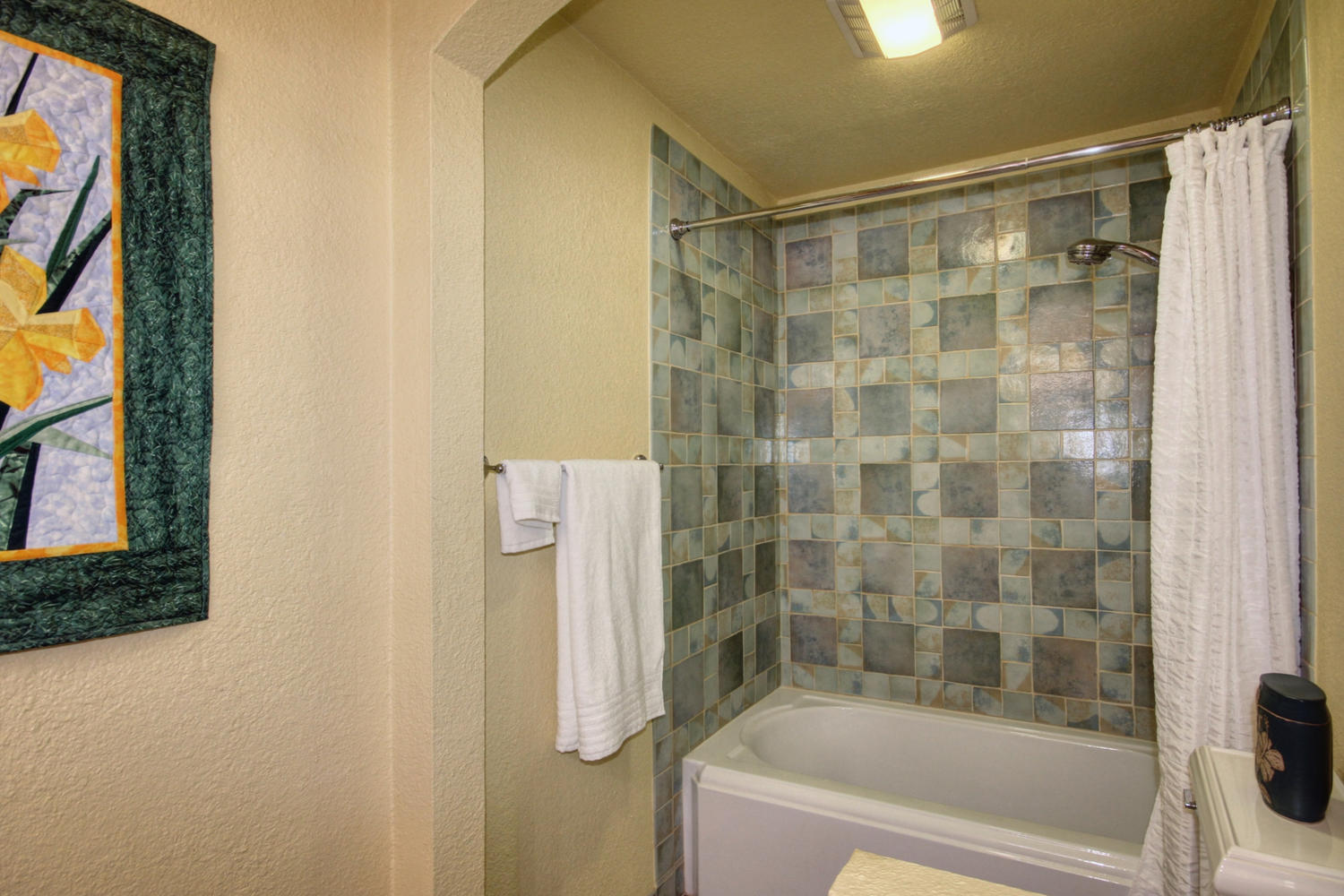 Dunnigan Realtors Downtown 2 Bedrooms, Condominium, Sold Listings, Q Street, 1 Bathrooms, Listing ID 1091, Sacramento, Sacramento, California, United States, 95811,